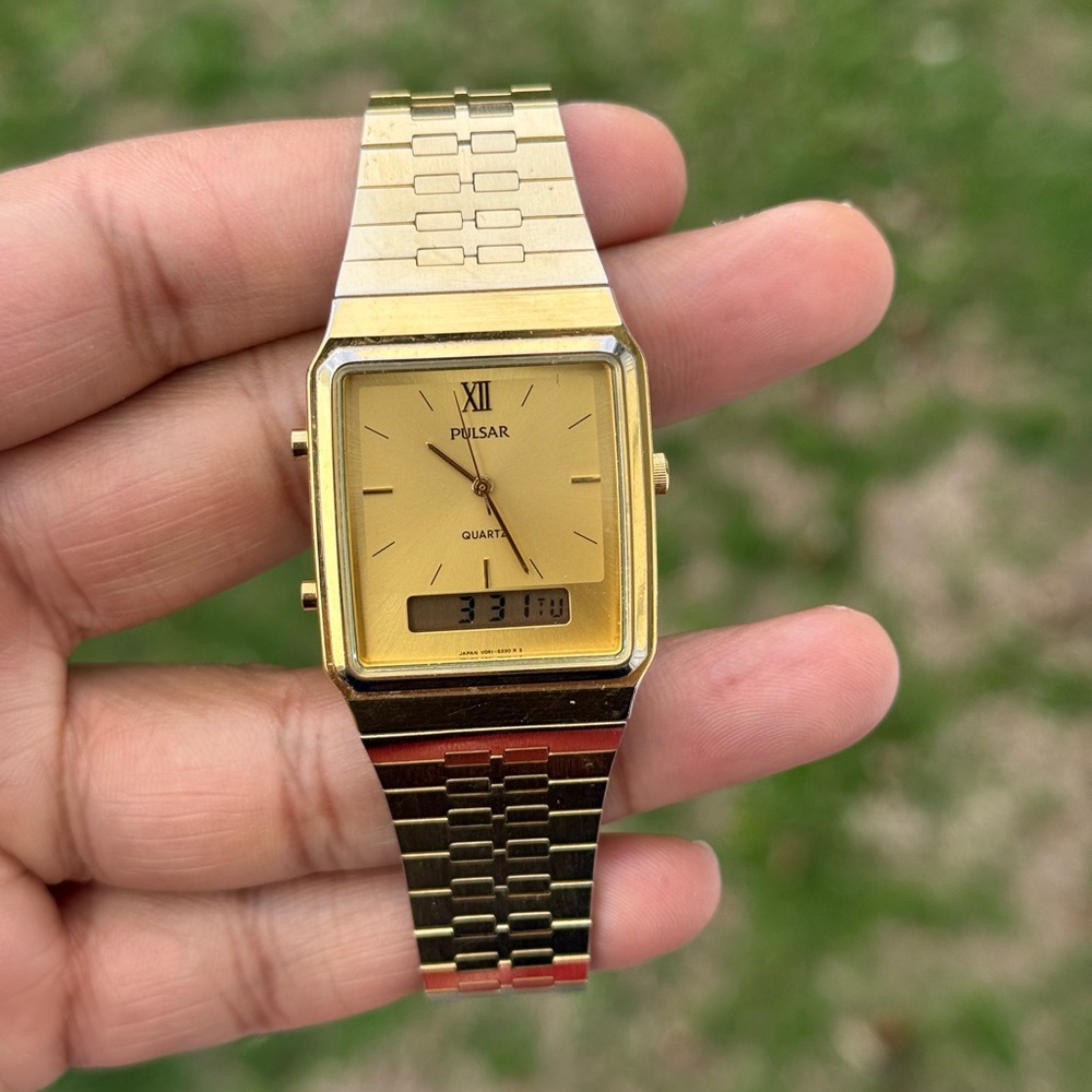 Pulsar rare vintage Gold Tone Dual-Display Watch unisex 1980s retro collection